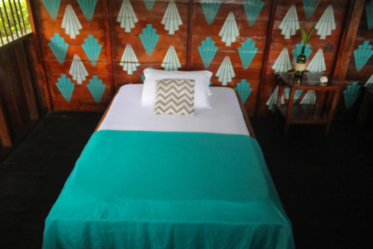 Refugio Mr Jerry Eco House Hotel Баия Солано Екстериор снимка